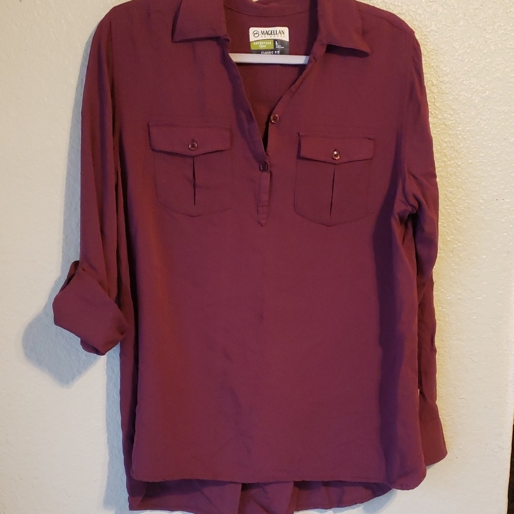 Magellan Outdoors Red Cuffed Sleeve Blouse with Notched Collar